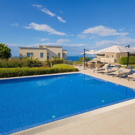Beach Front Home In Savudrija Casa vacanze